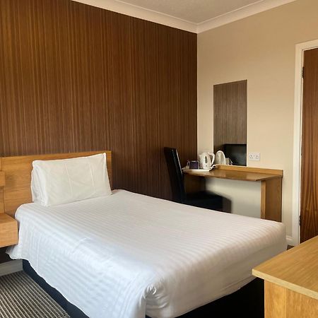 Best Western Thurrock Hotel Aveley Exterior photo