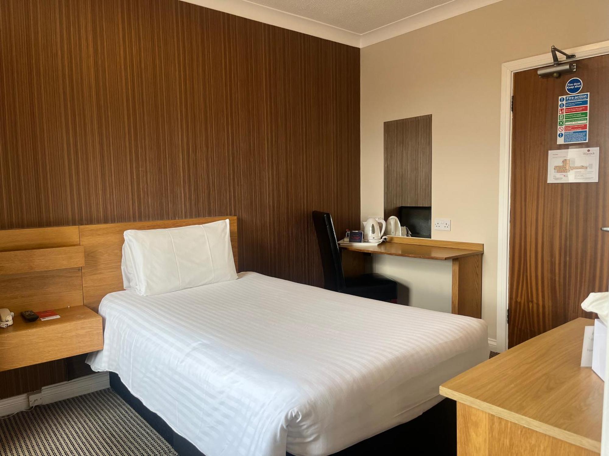 Best Western Thurrock Hotel Aveley Exterior photo