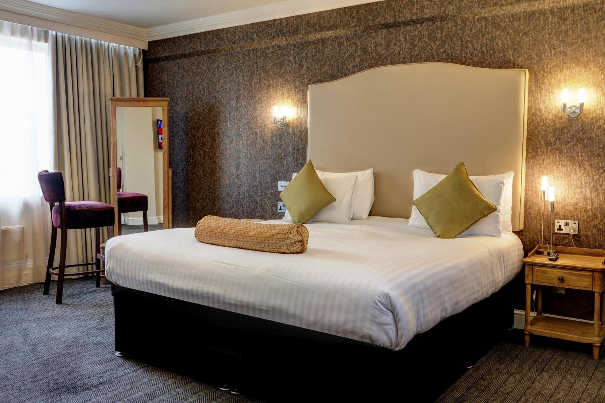 Best Western Thurrock Hotel Aveley Exterior photo