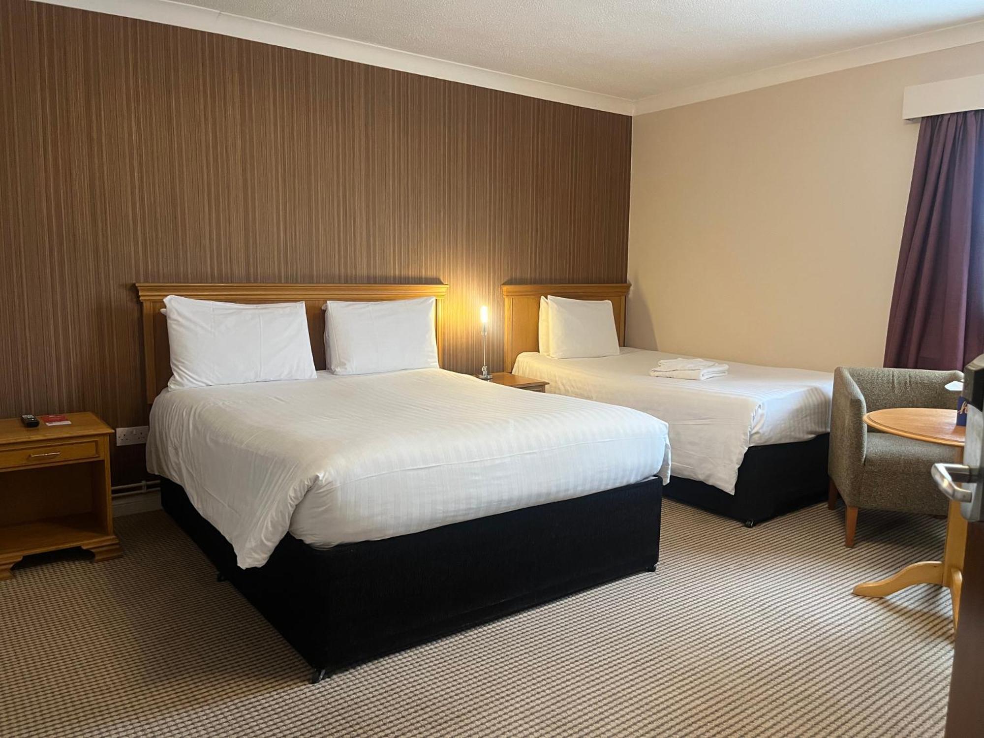 Best Western Thurrock Hotel Aveley Exterior photo